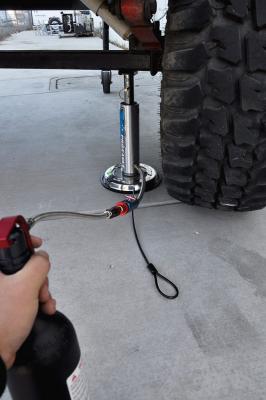 Pro Eagle Adapter with Industrial Plug Power Tank