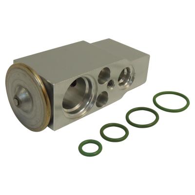 Expansion Valve for 2008-2012 Jeep KK Liberty Crown Automotive