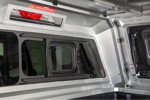 Tundra Truck Bed Cap SmartCap EVO Sport Matte Black For 22-24 Toyota Tundra 5.5 Foot Short Bed SmartCap