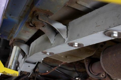 Rust Buster 1997-2006 Jeep Wrangler TJ Full Center Frame with Trail Arm Mount RB3061 RB3063