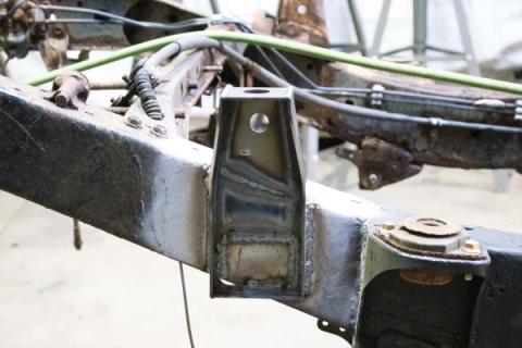 Double Cab Front Bed Mount For 1995-2004 Toyota Tacoma Rust Buster Frameworks