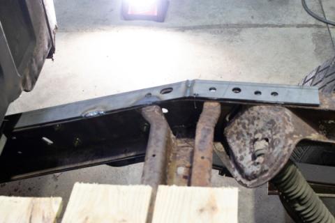 Rust Buster 1988-1998 Chevy/GMC C/K 1500/2500 Est Cab W/ 6 FT Bed Mid Frame Section RB7305