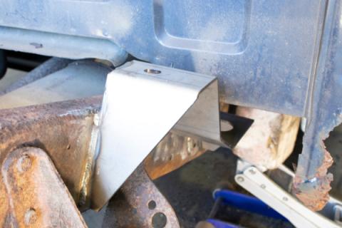Rust Buster 1988-1998 Chevrolet & GMC C/K 1500 & 2500 Bed and Cab Mount Brackets RB7306