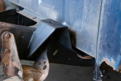Rust Buster 1988-1998 Chevrolet & GMC C/K 1500 & 2500 Bed and Cab Mount Brackets RB7306