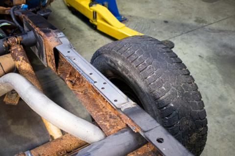 Rust Buster 1999-2006 Chevy Silverado & GMC Sierra 1500 6ft Bed Over-Axle Frame Section RB7321