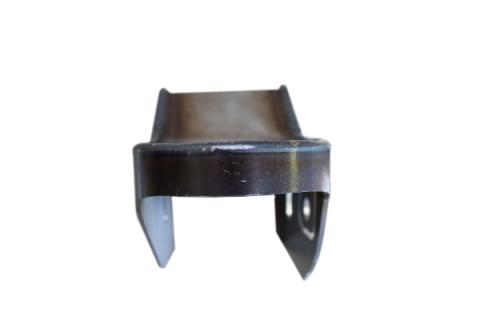 Rust Buster 1999-2013 Chevy Silverado&amp; GMC Sierra Center Cab Mount RB7325