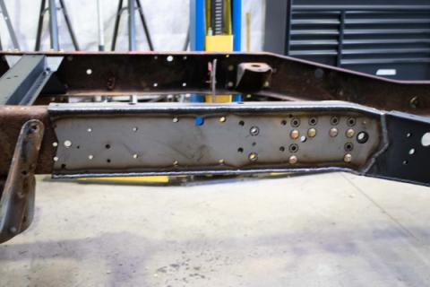 Center Rear Frame Repair Kit For 1973-1987 Chevy K10/K20 Passenger Side Rust Buster Frameworks