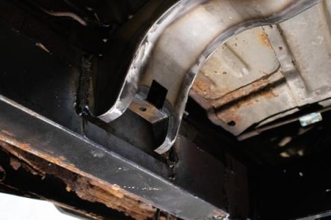 Front Fuel Tank Support Bracket For Avalanche/Suburban/Yukon Rust Buster Frameworks