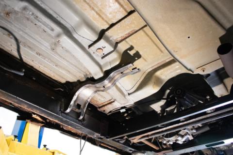 Front Fuel Tank Support Bracket For Avalanche/Suburban/Yukon Rust Buster Frameworks