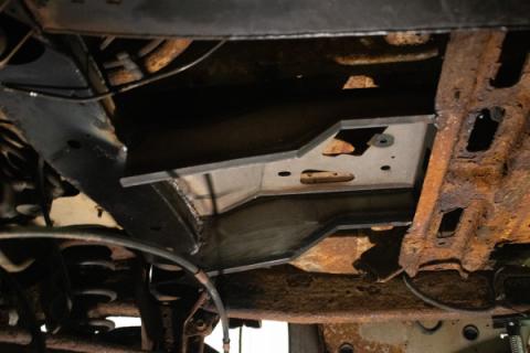 Spare Tire Plate Mounting Plate For Avalanche/Suburban/Yukon Rust Buster Frameworks