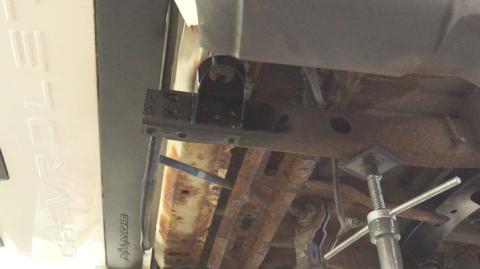 Rear Body Frame Mount For Avalanche/Suburban/Yukon Rust Buster Frameworks
