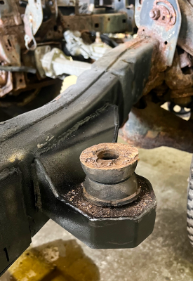 Rust Buster 2004-2012 Chevy Colorado & GMC Canyon Front Cab Body Mount RB7509