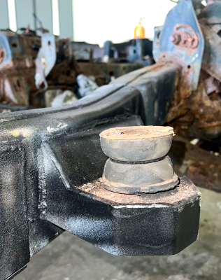 Rust Buster 2004-2012 Chevy Colorado & GMC Canyon Front Cab Body Mount RB7509