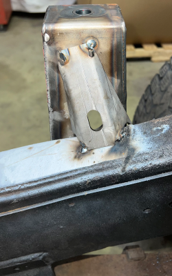 Rust Buster 2004-2012 Colorado Front Bed Mount RB7512