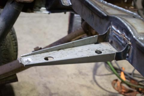 Spare Tire Crossmember For 94-04 Chevy S10/GMC Sonoma Rust Buster Frameworks