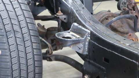Middle Body Frame Mount For 4Runner and FJ Cruiser Rust Buster Frameworks
