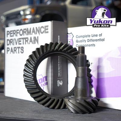 10.5 inch GM 14 Bolt 5.13 Rear Ring and Pinion Install Kit 30 Spline Positraction Yukon Gear &amp; Axle