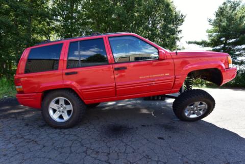 Jeep Grand Cherokee 5.0 Inch Rear Coil Springs 93-98 ZJ &amp; Jeep Cherokee 6.5 Inch Rear Coil Conversion Coil Springs 84-01 XJ Clayton Off Road