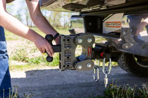 The Boss Torsion Flex 2.5 Inch Shank 6 Inch Drop 3.5K TW 32K Hitch &amp; GH-0161 Dual-Ball &amp; GH-0162 Pintle Lock Gen Y Hitch
