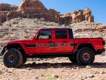 JT Gladiator Side Step Sliders For 24-25 Jeep Gladiator Drivers Side Sub Part Rock Slide Engineering