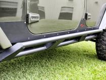 Frame Mounted Rocker Guards for Jeep JKU 4 Door Motobilt