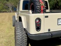Universal Bed Mounted Tire Carrier Motobilt