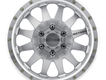 Aluminum Wheels 18x9 Double Standard MR304 Bolt Pattern 6 On 139.7 Offset -12 Lip Size 3.86 Machined SL Clear Coat Method