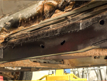 Rust Buster 2000-2014 Generation 1 Avalanche/Suburban/Yukon XL/Escalade Center Frame Section RB7401