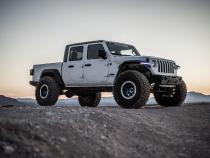 Jeep Gladiator 2.5 Inch Premium Lift Kit 2020+ JT Clayton Off Road