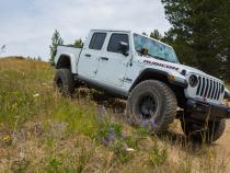 Jeep Gladiator Lift 2.5 Inch Overland Plus Lift Kit 2020+ JT Clayton Off Road