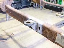 Rust Buster Middle Body Mount For 2002-2009 Dodge Ram RB7725