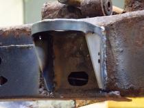Center Body Mount For 2002-2009 Chevy Trailblazer Rust Buster