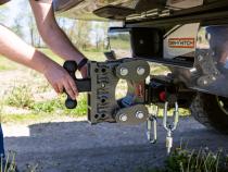 The Boss Torsion Flex 2.5 Inch Shank 9 Inch Drop 2.4K TW 21K Hitch &amp;amp; GH-061 Dual-Ball &amp;amp; GH-062 Pintle Lock Gen Y Hitch